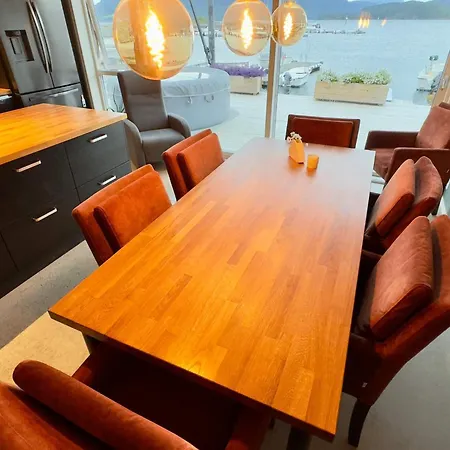 6 Person In Huglo Feriehus